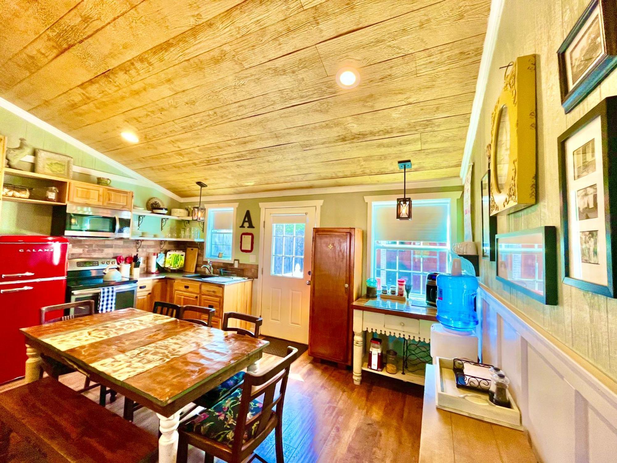 מלון דריפינג ספרינגס The Alexander At Creek Road חדר תמונה